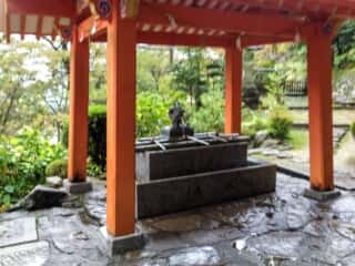 熊野那智大社　手水舎
