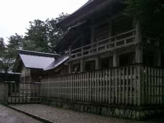 須佐神社　御本殿