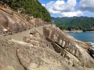 鬼ケ城の散歩道