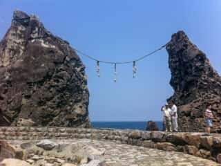 夫婦岩（室戸市）