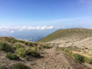 高千穂峯登山道からの景色