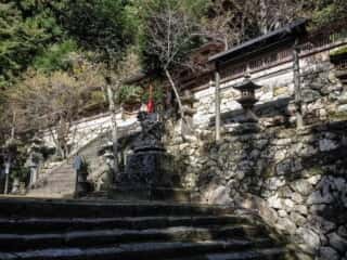 與喜天満神社　参道　 (伊豆加志本宮比定地)