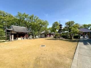 四国八十八ヶ所霊場 第70番札所 本山寺