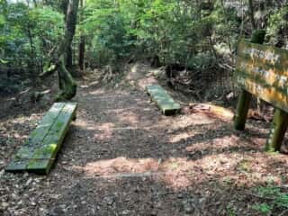 四国八十八ヶ所霊場 第66番札所 雲辺寺〜第67番札所 大興寺