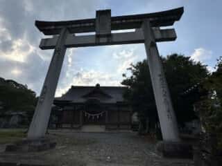 白人神社