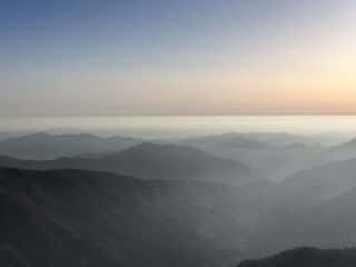 剣山頂上よりの展望