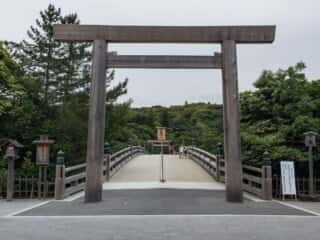 伊勢神宮の表玄関となる宇治橋