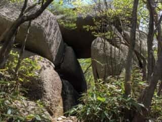 御在所岳 石門