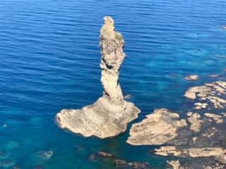 女郎子岩　北海道積丹郡