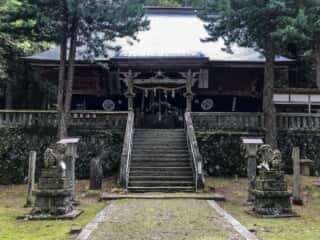 早池峰神社　拝殿