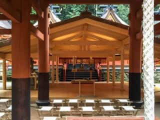 丹生都比売神社 拝殿
