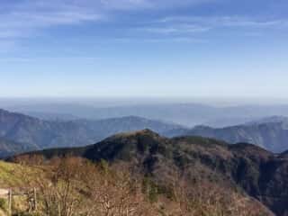 剣山頂上よりの展望