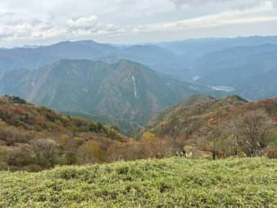 石立山