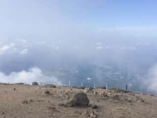 高千穂峯登山道からの景色