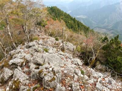 石立山