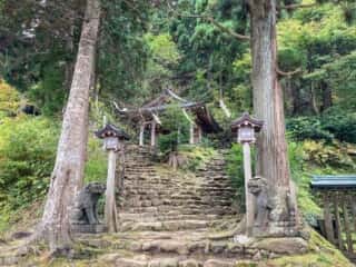真山 (秋田県)
