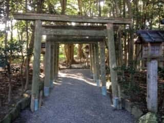 磯神社 参道　(伊蘇宮比定地)