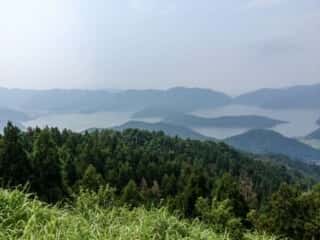 雲谷山より三方五湖を望む