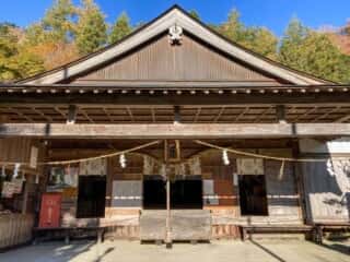 劔神社 拝殿