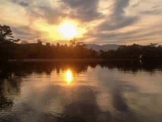 大天橋から夕日を望む