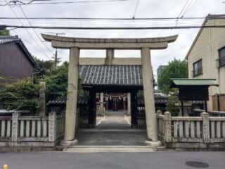 伊勢神社 鳥居 (名方浜宮比定地)