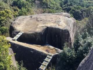 唐人石巨石群