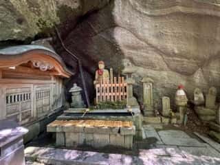 四国八十八ヶ所霊場 第71番札所 弥谷寺