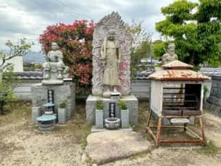 四国八十八ヶ所霊場 第56番札所 秦山寺