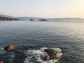 竹ヶ島から海を眺める