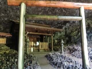 天岩戸神社　天安河原
