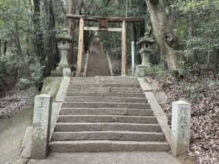 八倉比賣神社