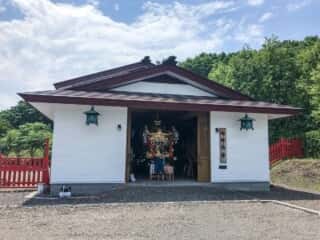 樽前山神社　御神輿庫