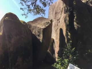 唐人石巨石群