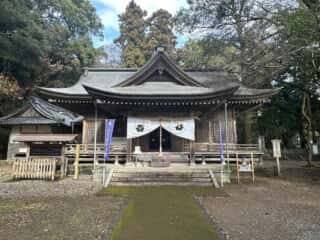 秦神社