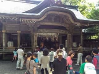 天岩戸神社　神楽殿