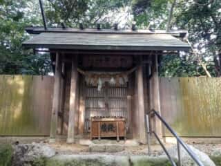 野志里神社 拝殿 (桑名野代宮比定地)