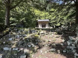 劒山本宮劒神社