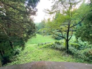 洞雲寺大石の上から見る景色