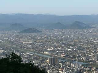 四国八十八ヶ所霊場 第84番札所 屋島寺の朝