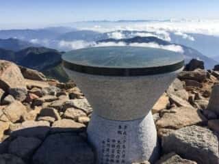 白山頂上 白山比咩神社奥宮