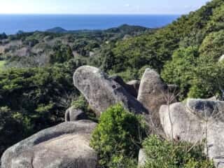 唐人石巨石群