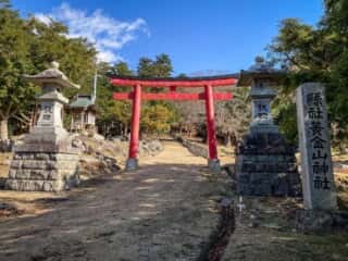 黄金山神社　表参道