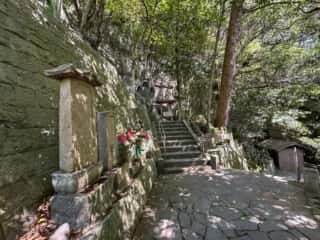 四国八十八ヶ所霊場 第71番札所 弥谷寺
