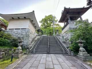 四国八十八ヶ所霊場 第68番札所 神恵院・第69番札所 観音寺