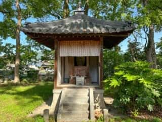 四国八十八ヶ所霊場 第70番札所 本山寺