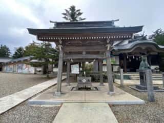 石鎚神社中宮成就社