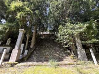 劒山本宮劒神社