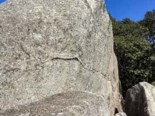 唐人石巨石群