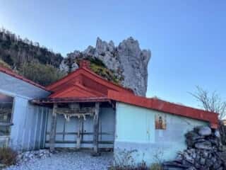 大剣神社・御塔石