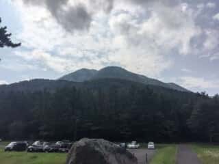 三瓶山